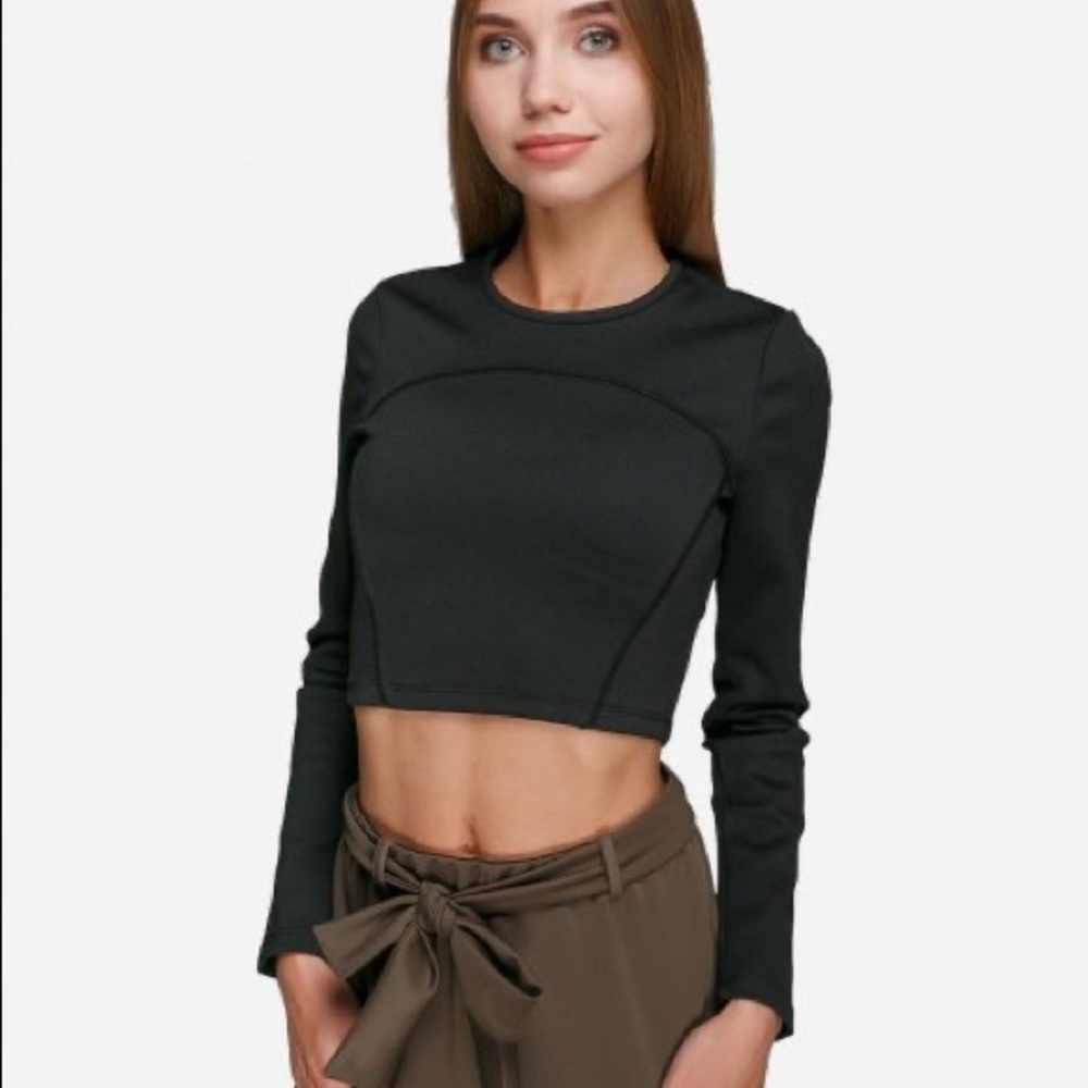 ZARA BLOGGERS FAV CROP TOP BRAND NEW WITH TAGS SMALL BLACK
